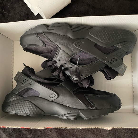 Nike WMN's Air Huarache - Picture 3 of 10